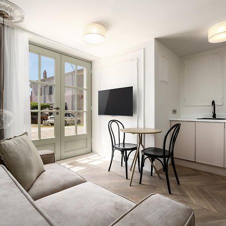 Silent Stone Apartment Vrsar Exterior photo