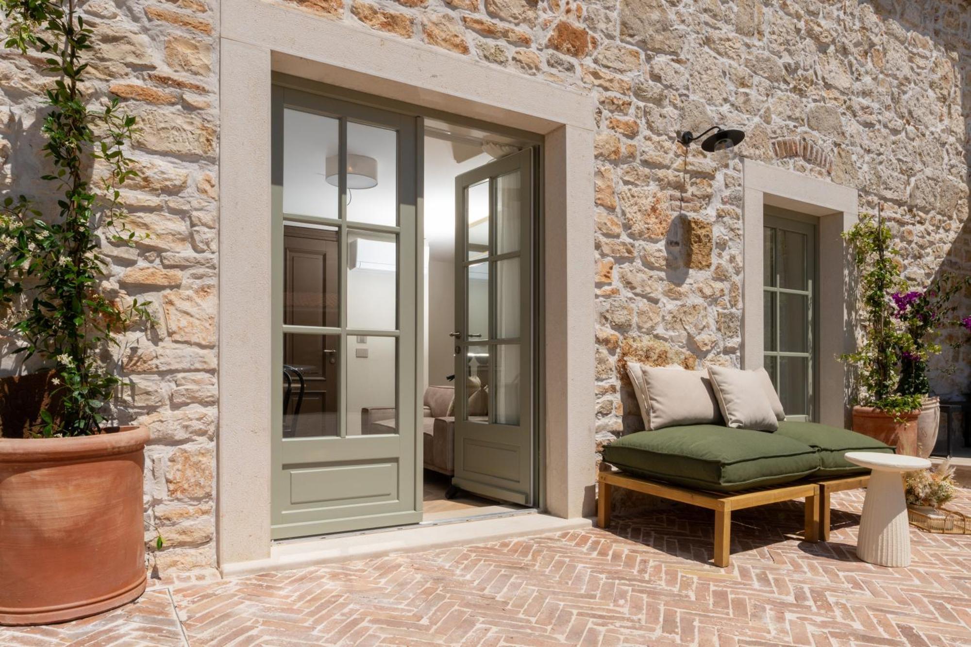 Silent Stone Apartment Vrsar Exterior photo